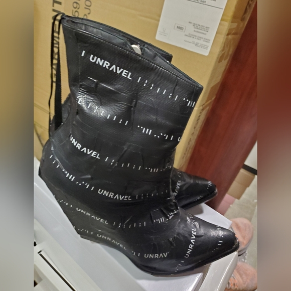Sz 38 NIB $1175 Ben Taverniti Unravel Project boots - Picture 1 of 5